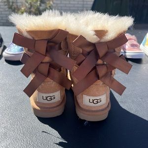 Size 7 toddler UGG boots